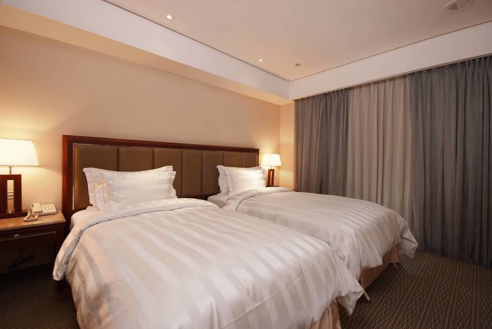 Royal Biz Taipei Hotel Екстер'єр фото