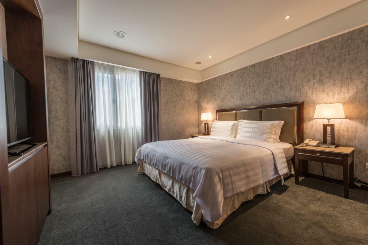 Royal Biz Taipei Hotel Екстер'єр фото