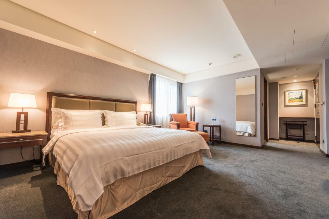 Royal Biz Taipei Hotel Екстер'єр фото