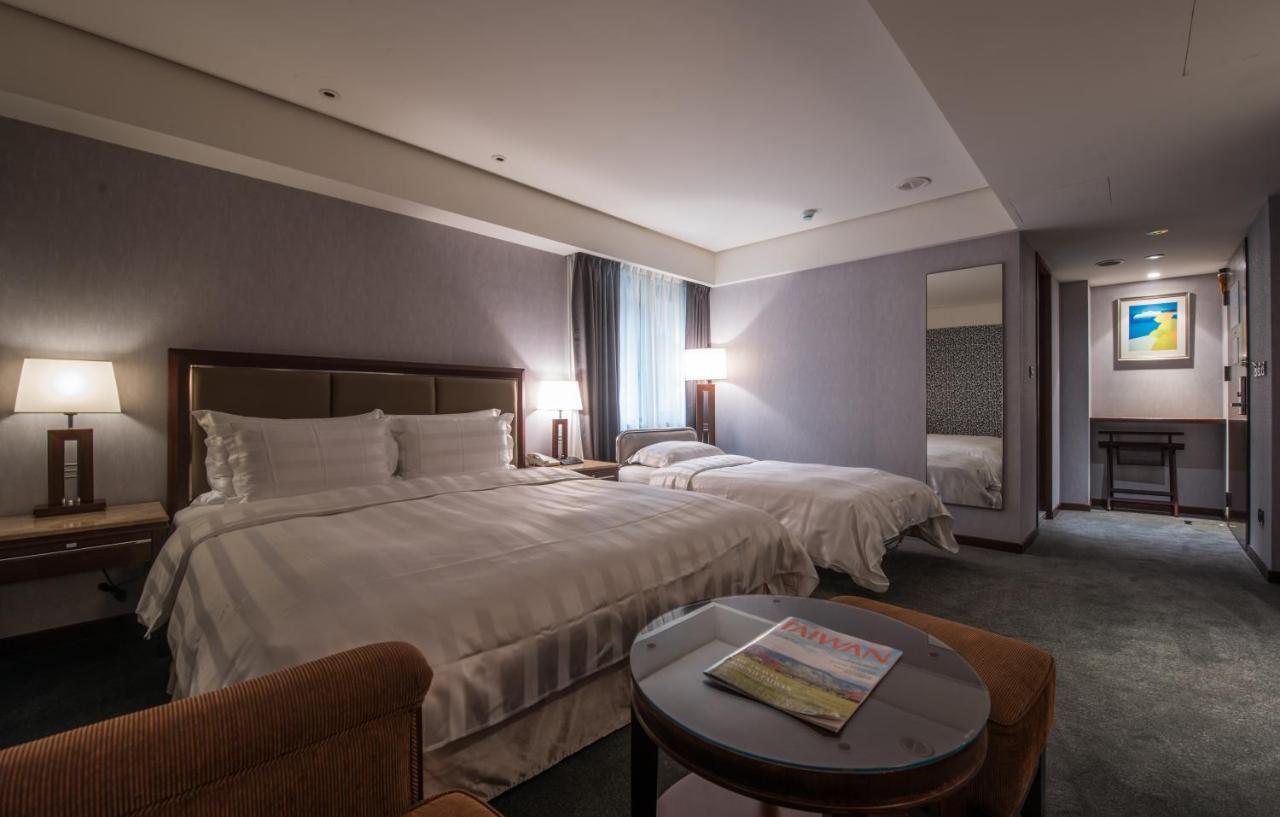Royal Biz Taipei Hotel Екстер'єр фото